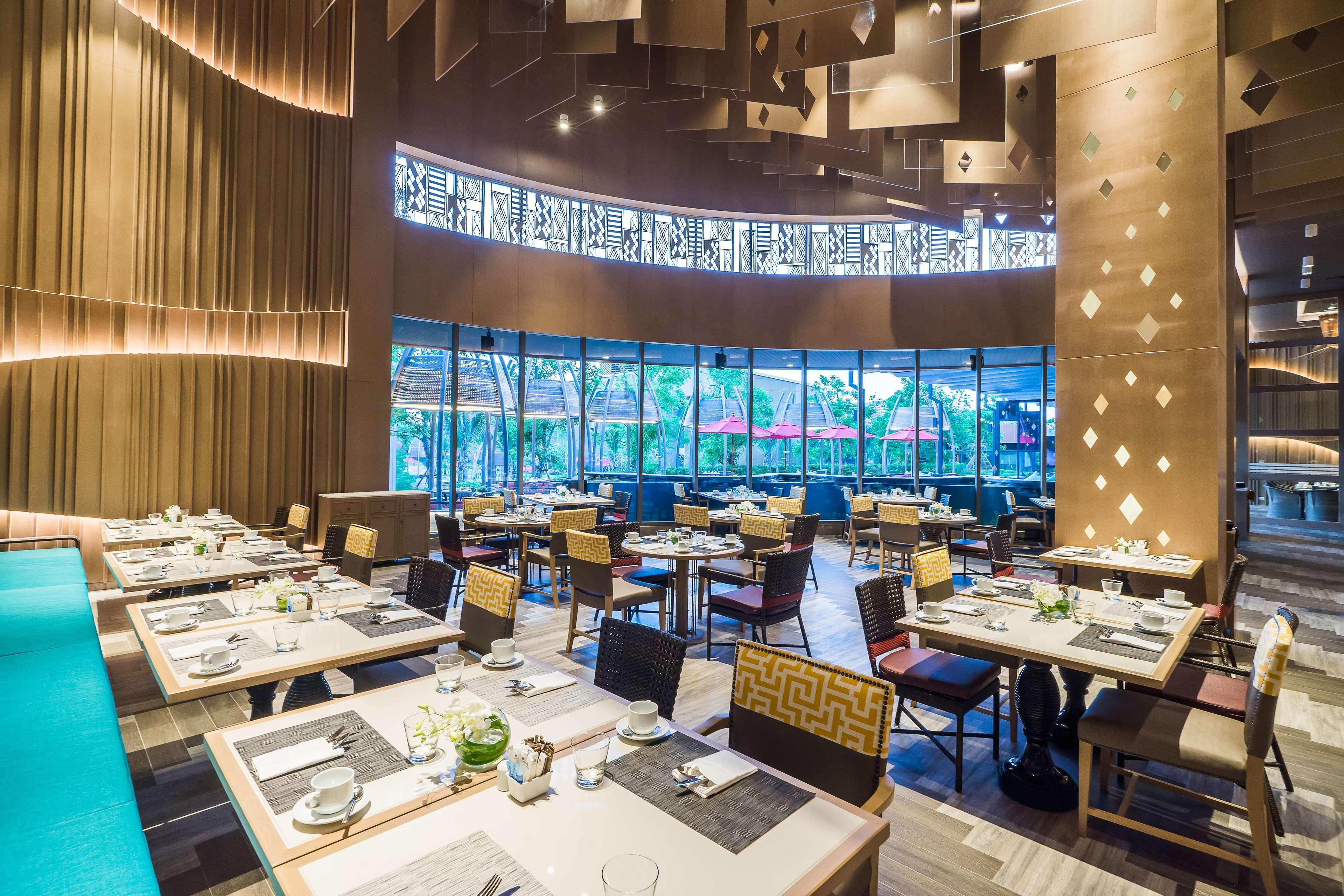 צ'ה אם Avani+ Hua Hin Resort מראה חיצוני תמונה