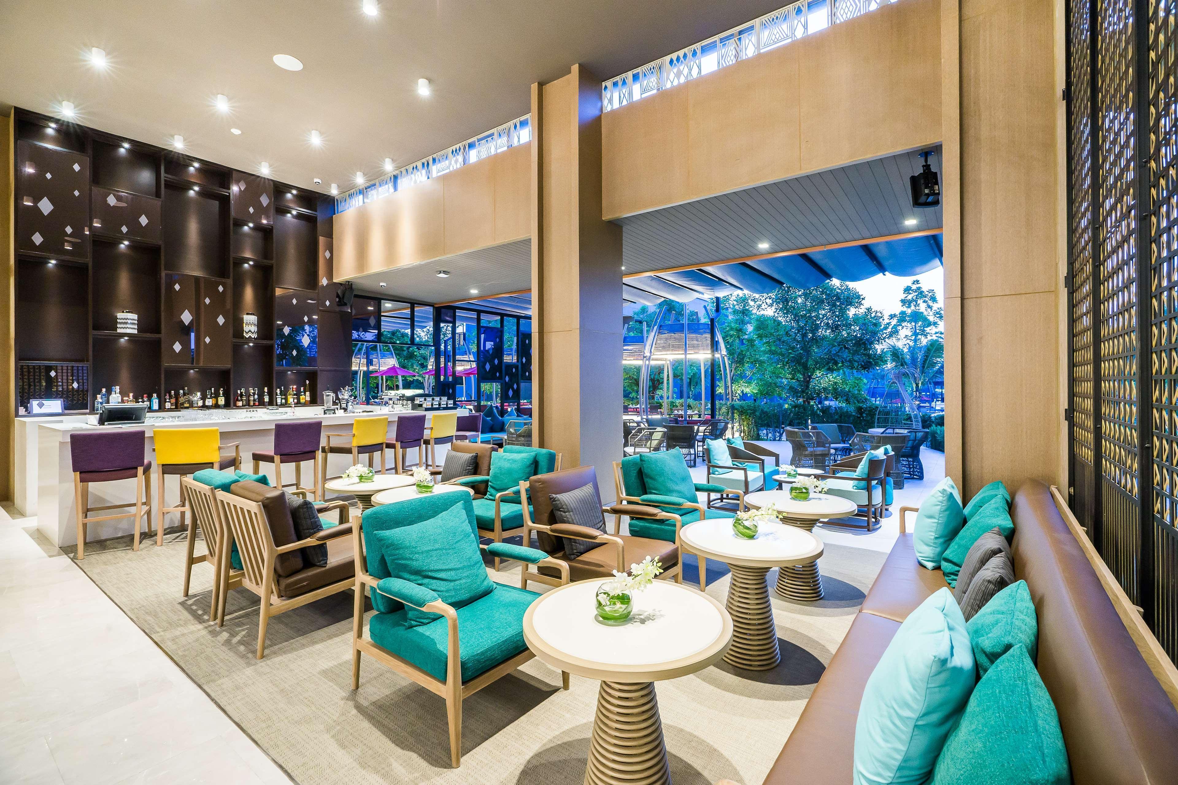 צ'ה אם Avani+ Hua Hin Resort מראה חיצוני תמונה