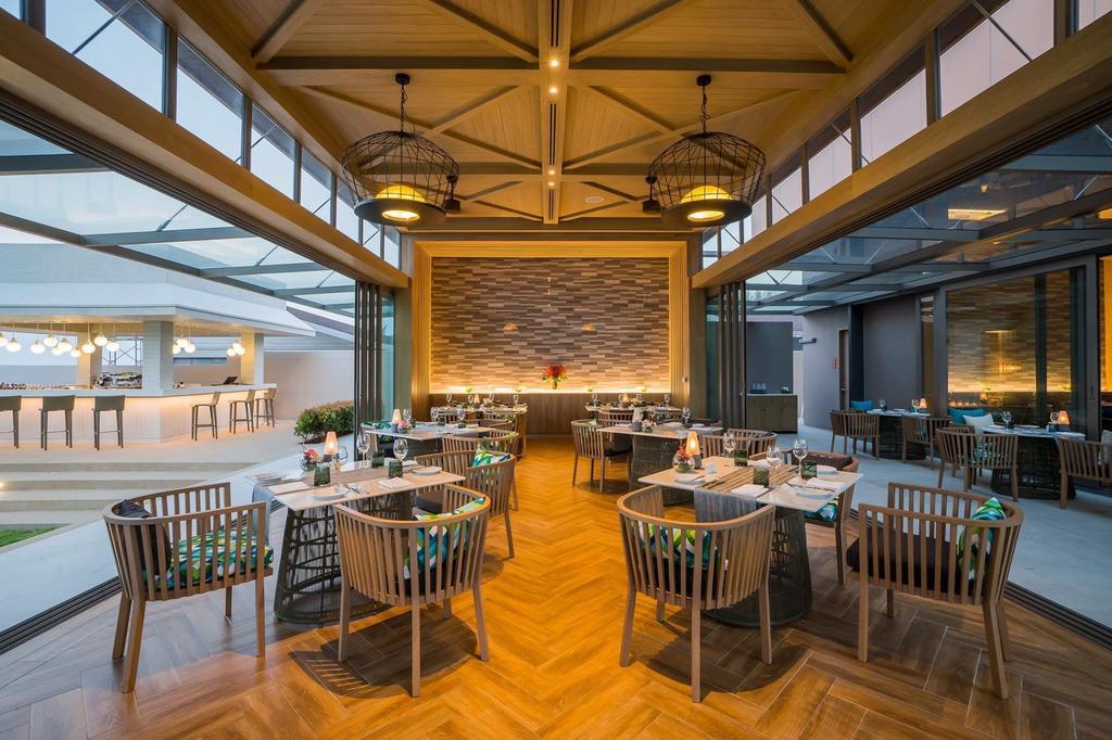 צ'ה אם Avani+ Hua Hin Resort מראה חיצוני תמונה